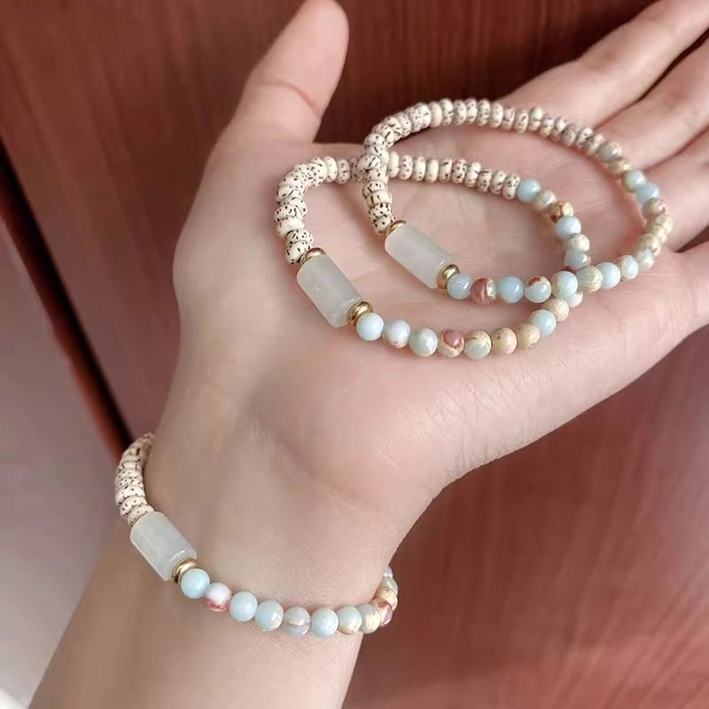 Vòng chỉ ngũ sắc may mắn Nepal MS649